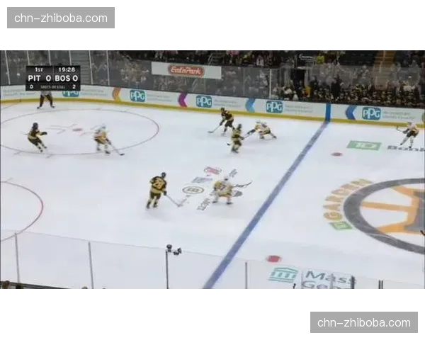 NHL常规赛：多伦多枫叶加时4-3险胜蒙特利尔加拿大人，马修斯攻入制胜球